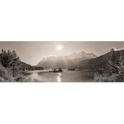 Eibsee Panorama - Zugspitze 3:1 sepia