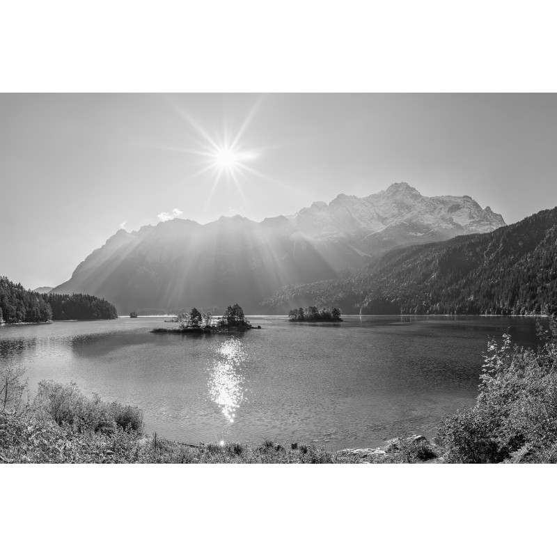 Eibsee mit Zugspitze sw