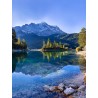 Eibsee mit Zugspitze hochkant