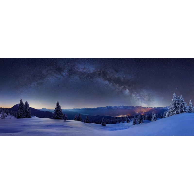 Sternenhimmel - Winterlandschaft in den Bergen